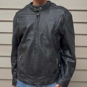 Vintage Y2K Biker Motorcycle Black Leather Jacket